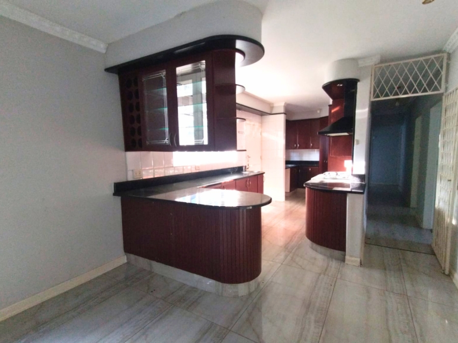4 Bedroom Property for Sale in Chase Valley Heights KwaZulu-Natal