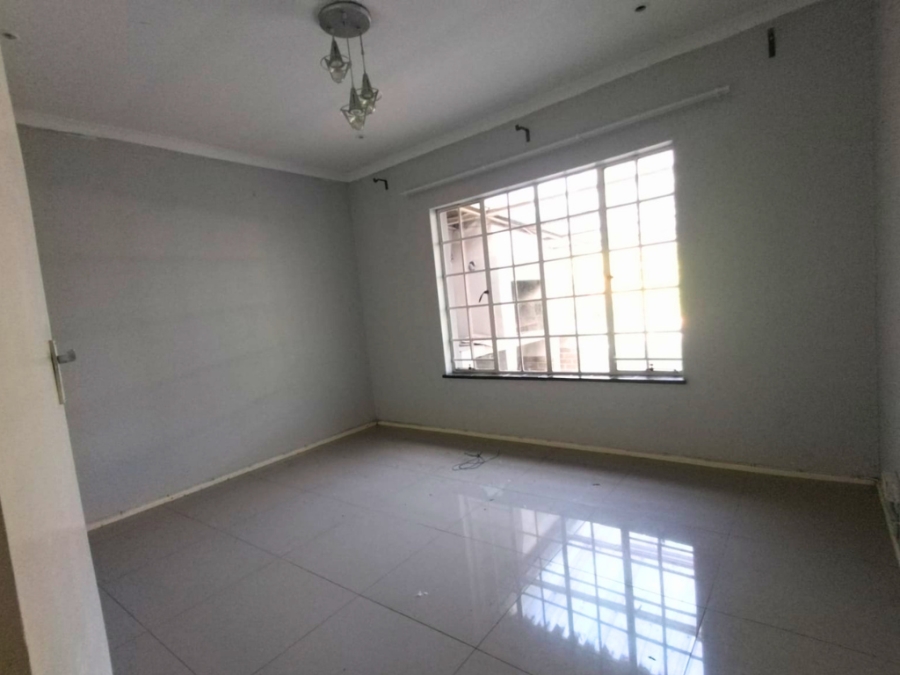 4 Bedroom Property for Sale in Chase Valley Heights KwaZulu-Natal