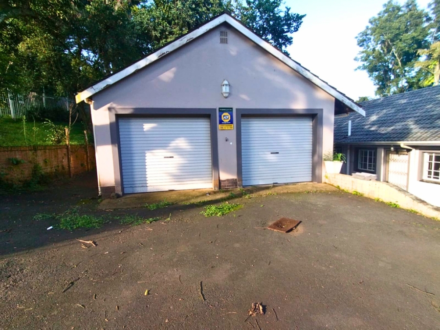 4 Bedroom Property for Sale in Chase Valley Heights KwaZulu-Natal