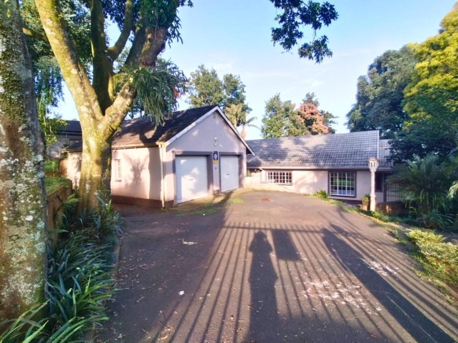 4 Bedroom Property for Sale in Chase Valley Heights KwaZulu-Natal