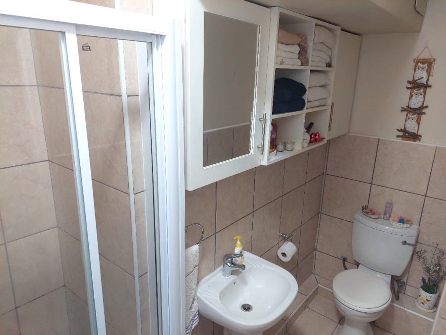 To Let 2 Bedroom Property for Rent in Winklespruit KwaZulu-Natal