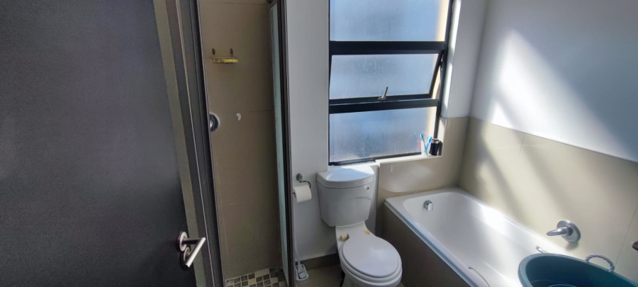 2 Bedroom Property for Sale in Essenwood KwaZulu-Natal