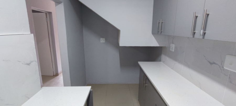 To Let 4 Bedroom Property for Rent in Sydenham KwaZulu-Natal
