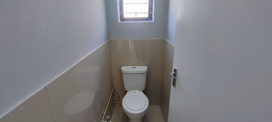 To Let 4 Bedroom Property for Rent in Sydenham KwaZulu-Natal