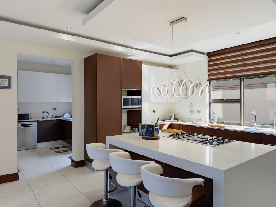 5 Bedroom Property for Sale in Ballito Central KwaZulu-Natal