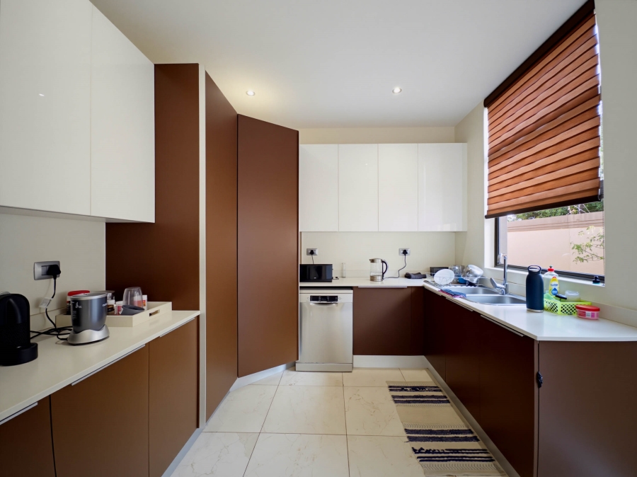 5 Bedroom Property for Sale in Ballito Central KwaZulu-Natal