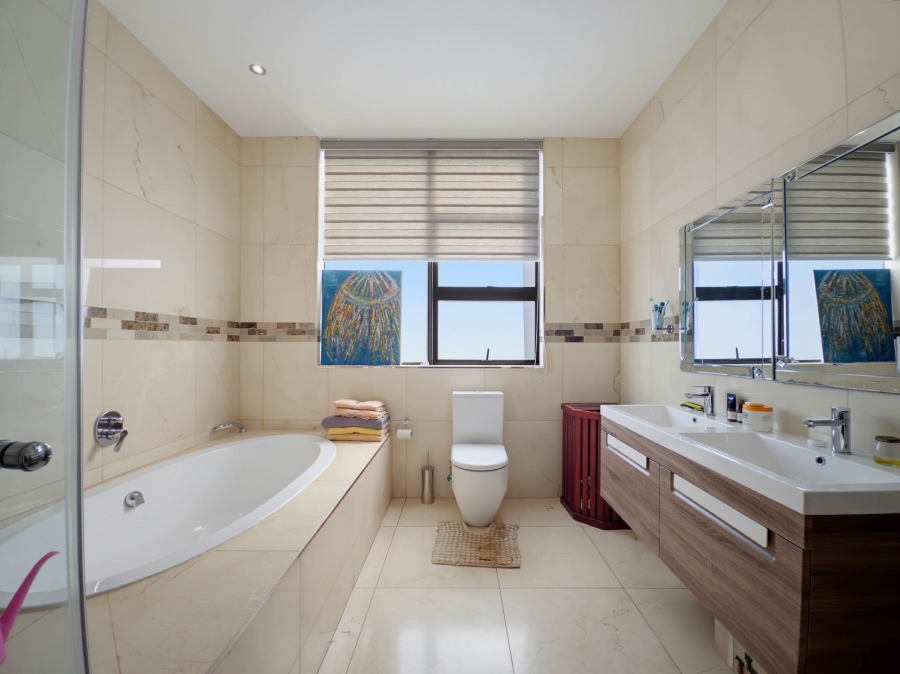 5 Bedroom Property for Sale in Ballito Central KwaZulu-Natal