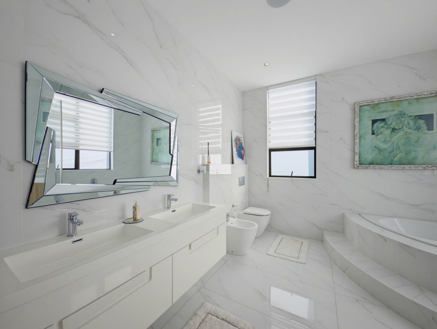 5 Bedroom Property for Sale in Ballito Central KwaZulu-Natal