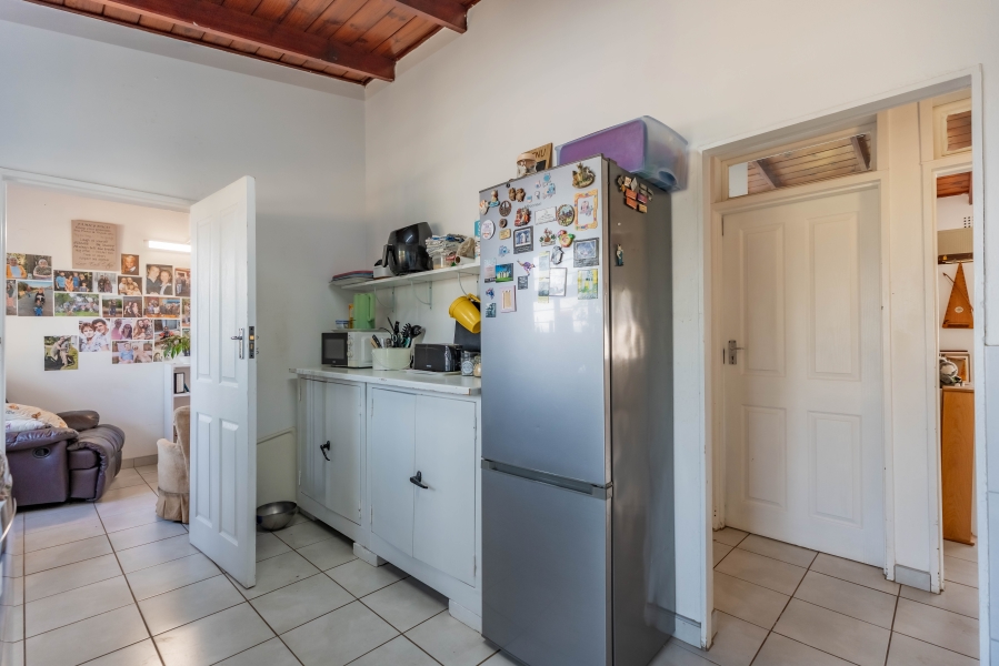 6 Bedroom Property for Sale in Glenmore KwaZulu-Natal