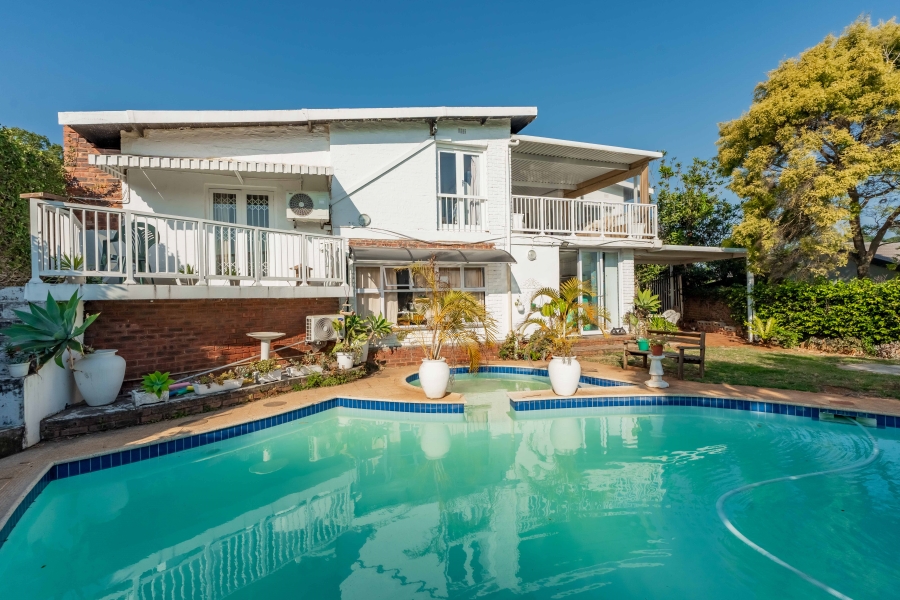 6 Bedroom Property for Sale in Glenmore KwaZulu-Natal