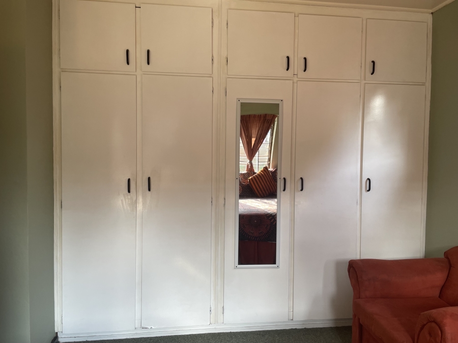 3 Bedroom Property for Sale in Montclair KwaZulu-Natal