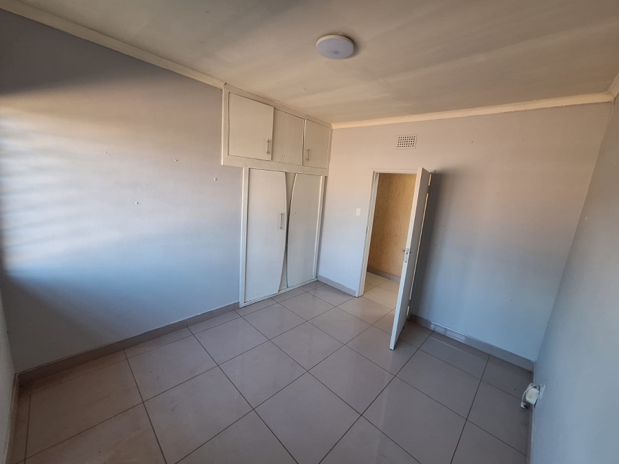 To Let 4 Bedroom Property for Rent in Newcastle KwaZulu-Natal