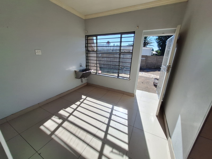 To Let 4 Bedroom Property for Rent in Newcastle KwaZulu-Natal