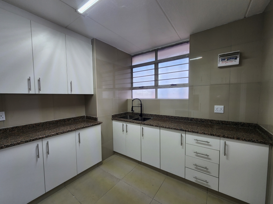 2 Bedroom Property for Sale in South Beach KwaZulu-Natal