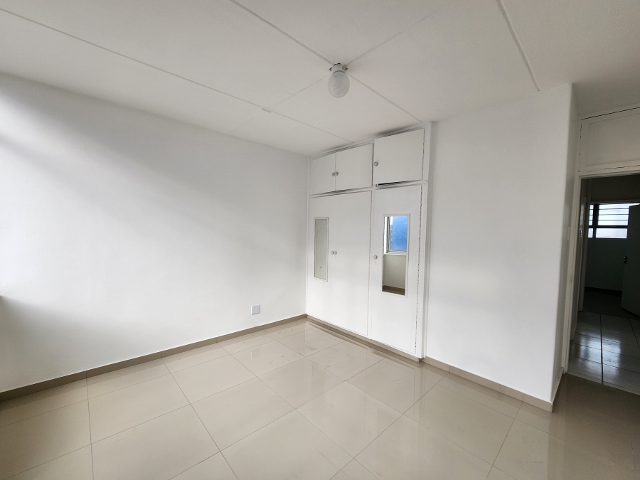 2 Bedroom Property for Sale in South Beach KwaZulu-Natal