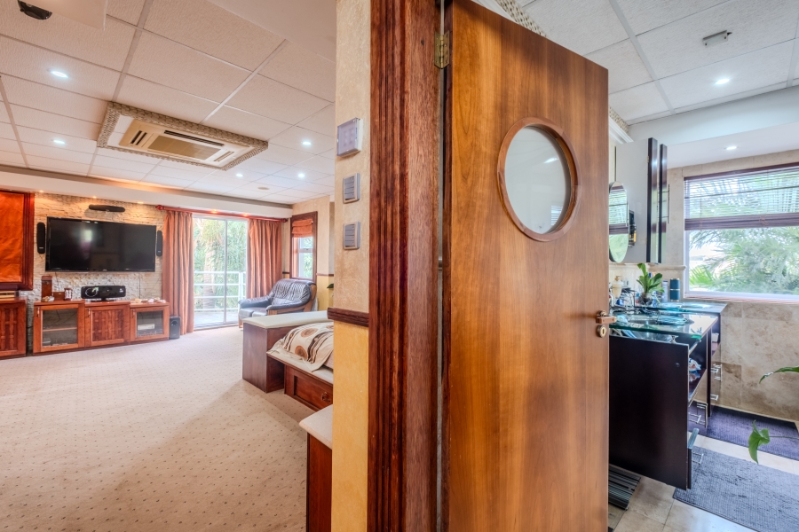 4 Bedroom Property for Sale in La Lucia KwaZulu-Natal