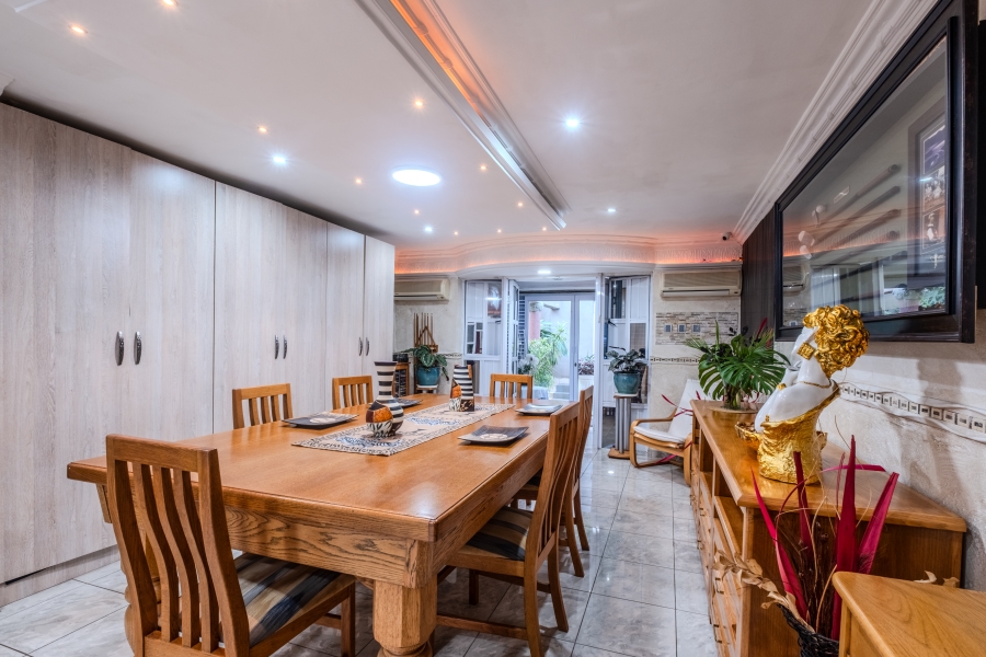 4 Bedroom Property for Sale in La Lucia KwaZulu-Natal