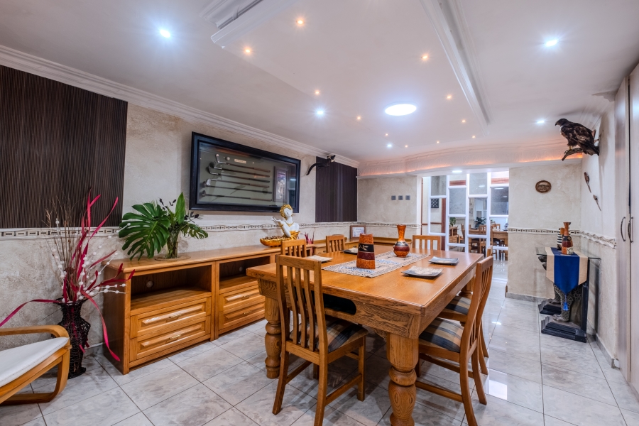 4 Bedroom Property for Sale in La Lucia KwaZulu-Natal