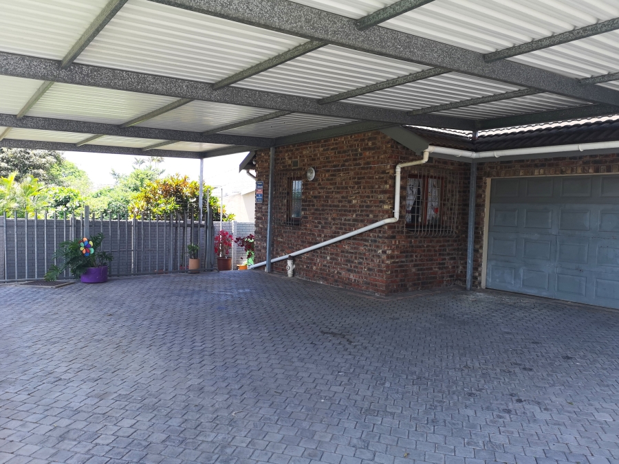 To Let 6 Bedroom Property for Rent in Veld En Vlei KwaZulu-Natal