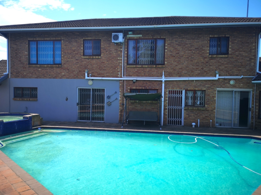 To Let 6 Bedroom Property for Rent in Veld En Vlei KwaZulu-Natal