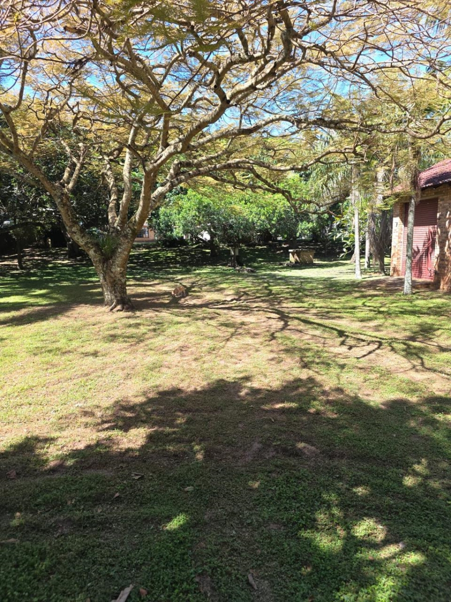 6 Bedroom Property for Sale in Tugela Mouth KwaZulu-Natal