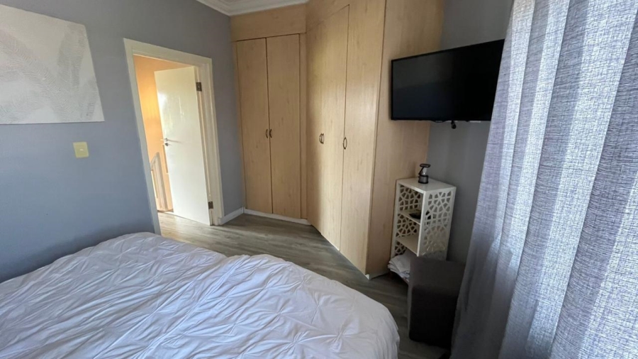 To Let 2 Bedroom Property for Rent in Umhlanga Ridge KwaZulu-Natal