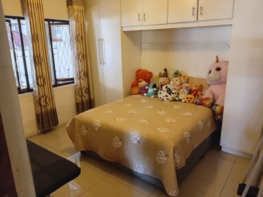 4 Bedroom Property for Sale in Naidooville KwaZulu-Natal