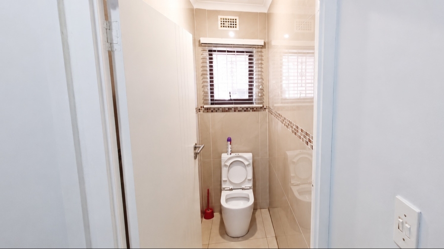 4 Bedroom Property for Sale in Newlands East KwaZulu-Natal