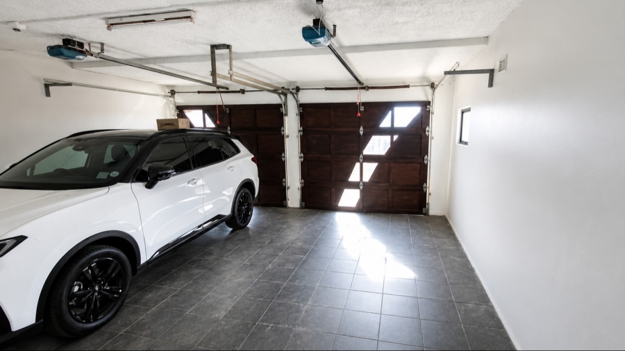 4 Bedroom Property for Sale in Newlands East KwaZulu-Natal