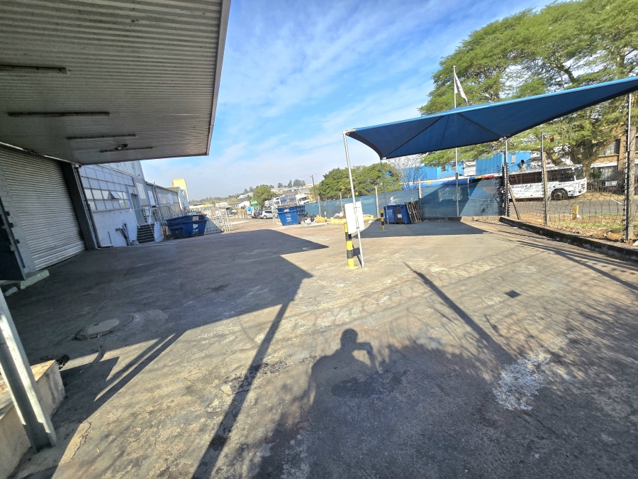 To Let Commercial Property for Rent in Westmead KwaZulu-Natal