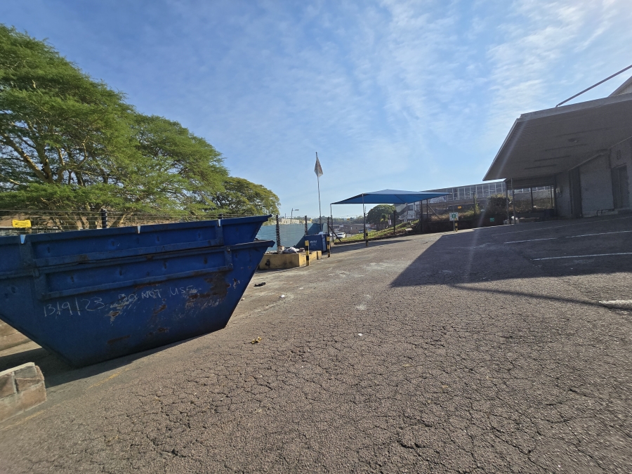 To Let Commercial Property for Rent in Westmead KwaZulu-Natal