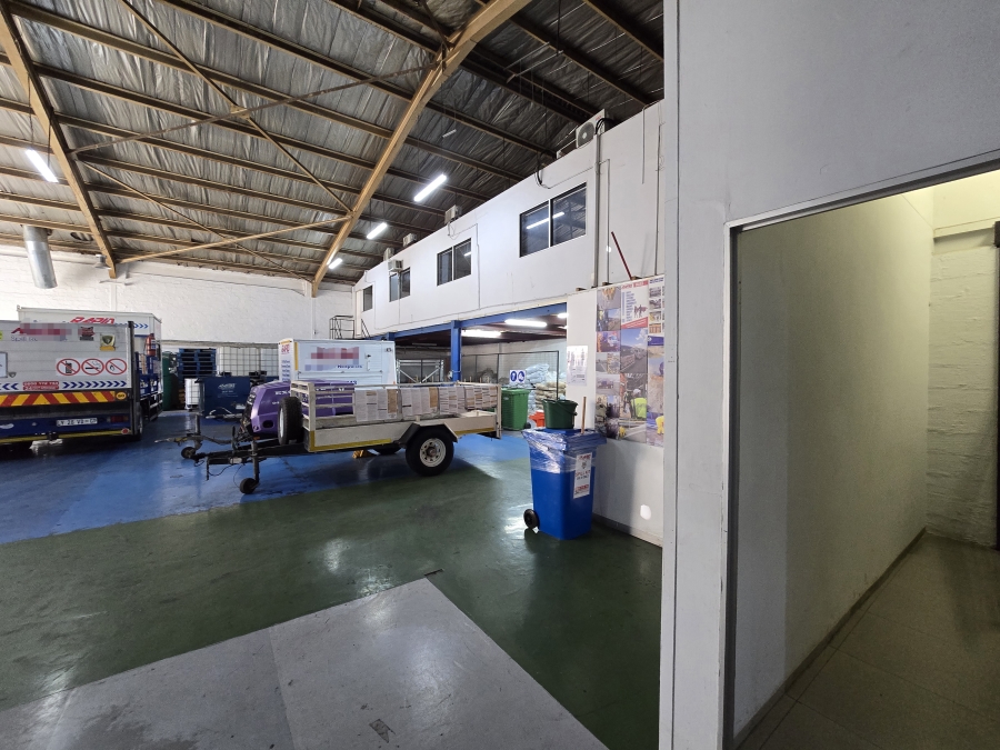 To Let Commercial Property for Rent in Westmead KwaZulu-Natal