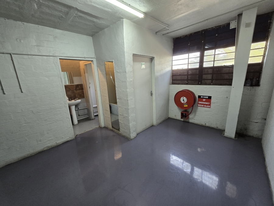 To Let Commercial Property for Rent in Westmead KwaZulu-Natal
