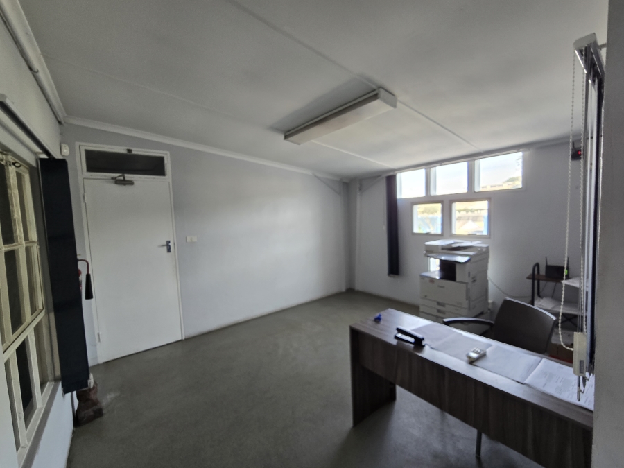 To Let Commercial Property for Rent in Westmead KwaZulu-Natal