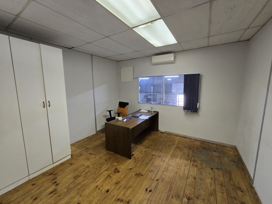 To Let Commercial Property for Rent in Westmead KwaZulu-Natal