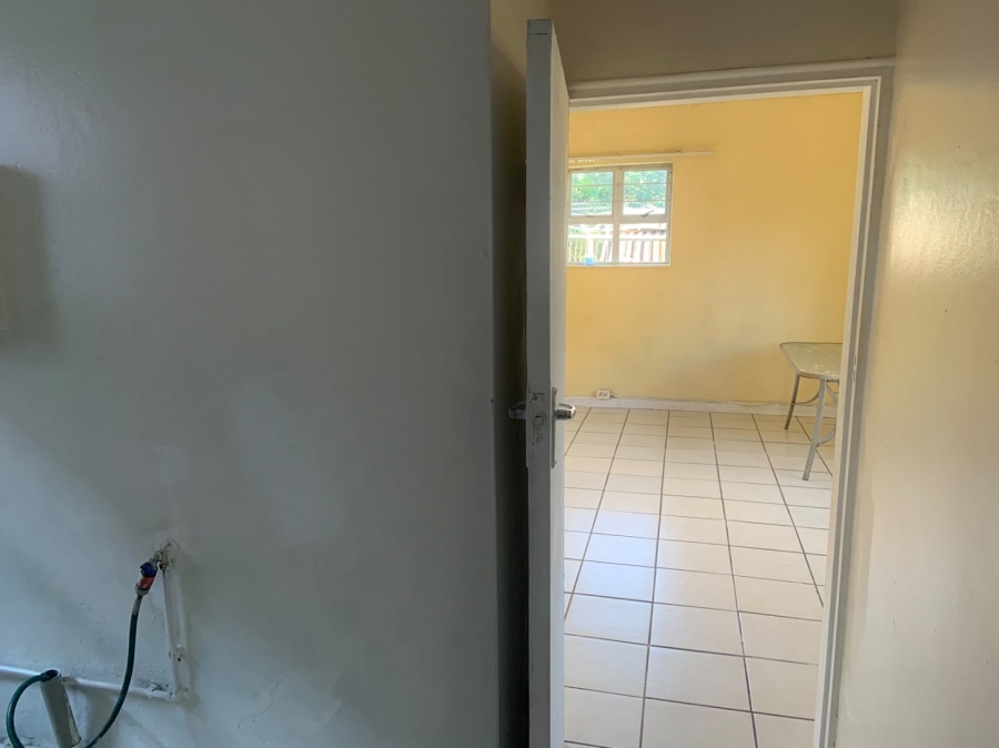 To Let 1 Bedroom Property for Rent in Padfield Park KwaZulu-Natal