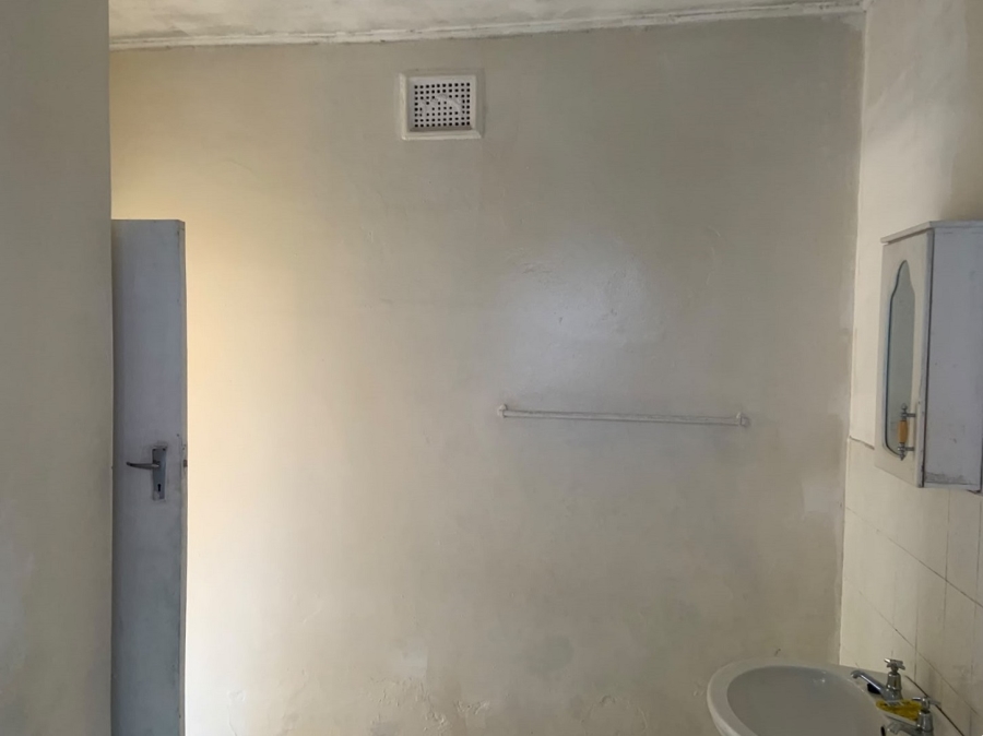 To Let 1 Bedroom Property for Rent in Padfield Park KwaZulu-Natal