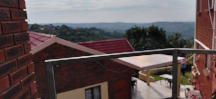 5 Bedroom Property for Sale in Reservoir Hills KwaZulu-Natal