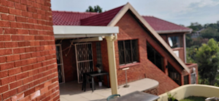 5 Bedroom Property for Sale in Reservoir Hills KwaZulu-Natal