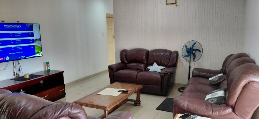 5 Bedroom Property for Sale in Reservoir Hills KwaZulu-Natal