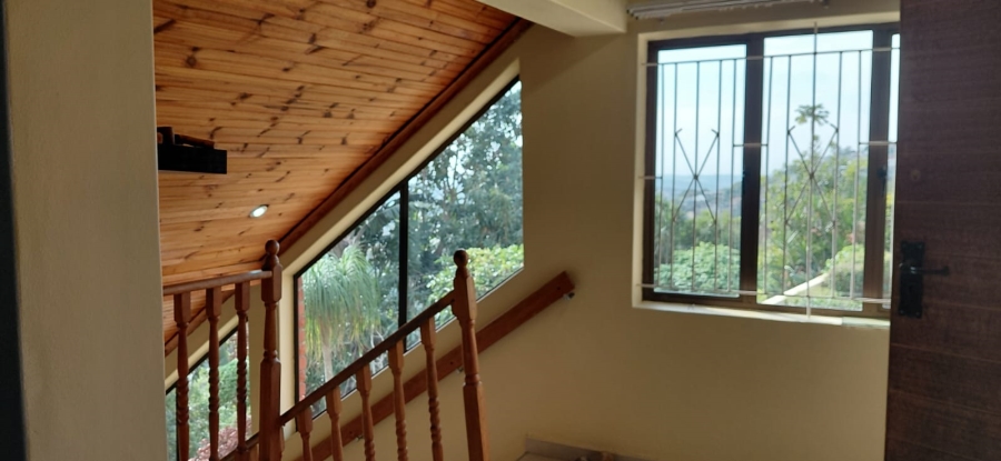 5 Bedroom Property for Sale in Reservoir Hills KwaZulu-Natal