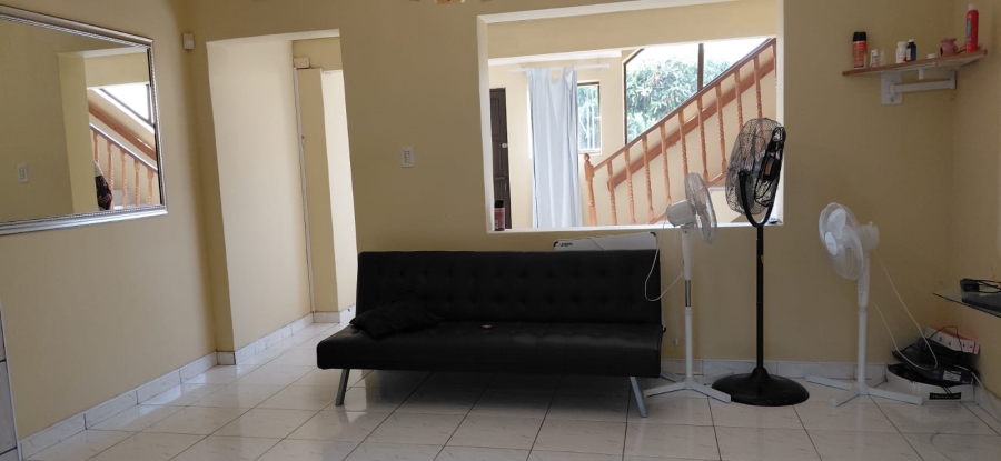 5 Bedroom Property for Sale in Reservoir Hills KwaZulu-Natal
