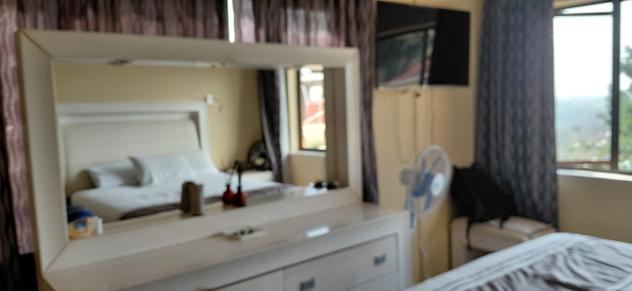 5 Bedroom Property for Sale in Reservoir Hills KwaZulu-Natal