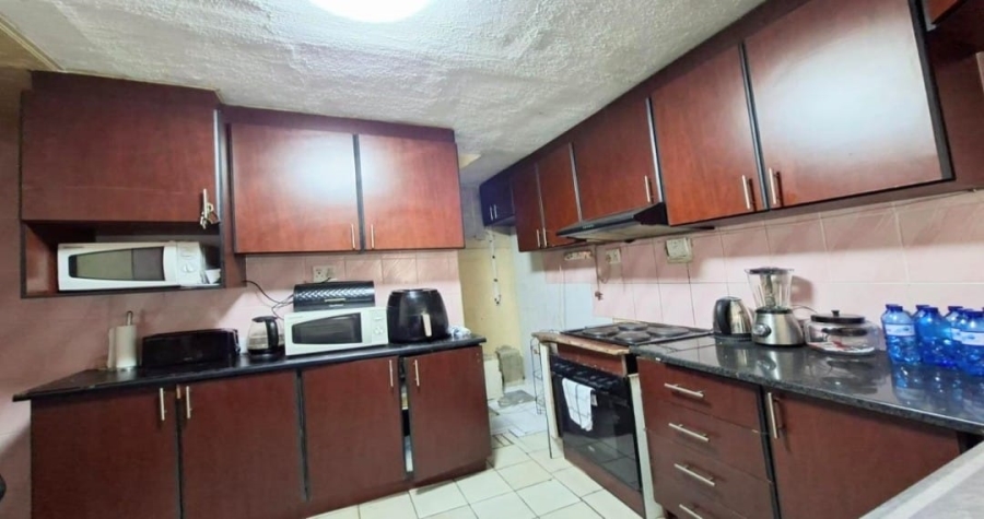 2 Bedroom Property for Sale in Lenham KwaZulu-Natal