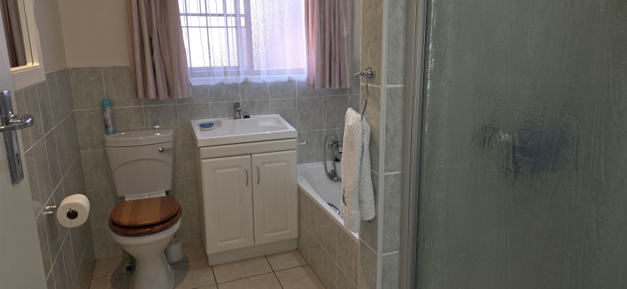 2 Bedroom Property for Sale in Howick North KwaZulu-Natal