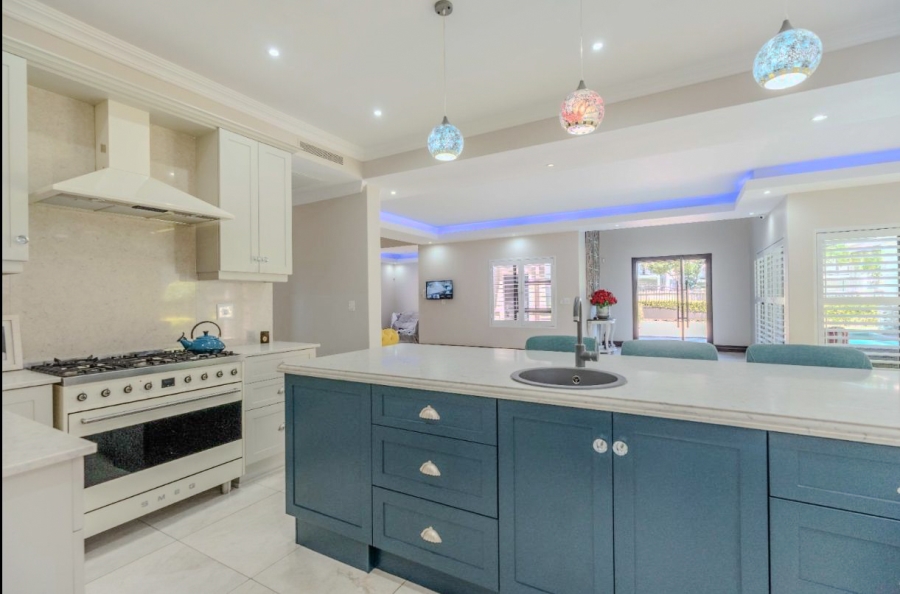 6 Bedroom Property for Sale in Izinga Estate KwaZulu-Natal