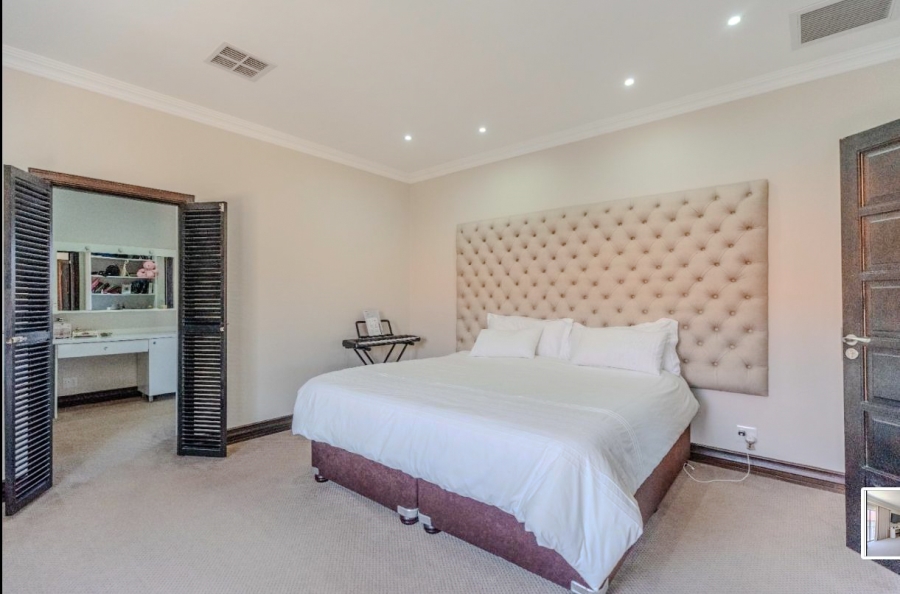 6 Bedroom Property for Sale in Izinga Estate KwaZulu-Natal