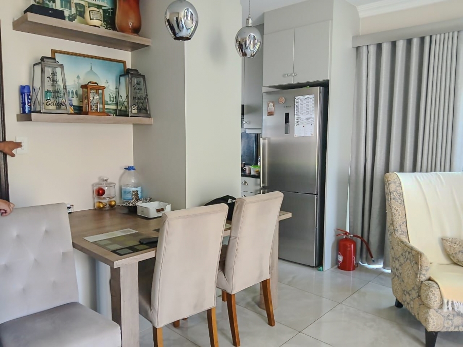 6 Bedroom Property for Sale in Izinga Estate KwaZulu-Natal