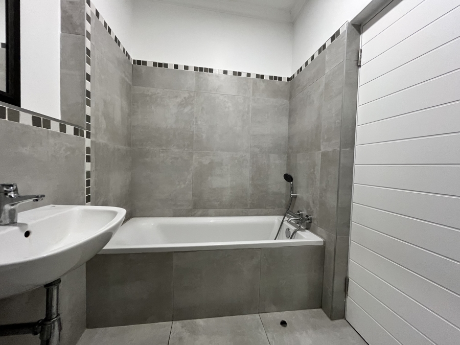 To Let 2 Bedroom Property for Rent in Umhlanga Ridge KwaZulu-Natal