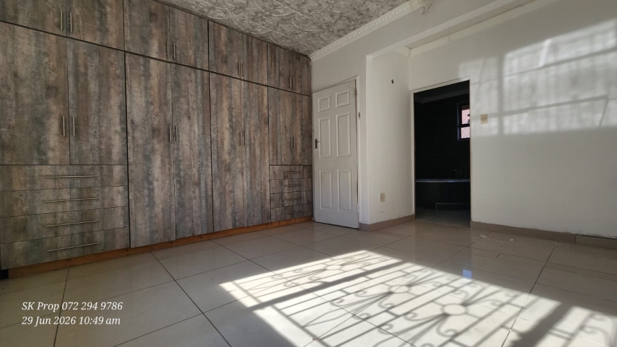 3 Bedroom Property for Sale in Raisethorpe KwaZulu-Natal